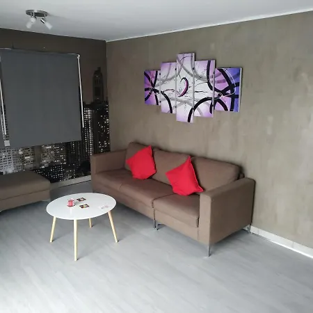 Modern Suite, Xl Balcony, Parking Apartment