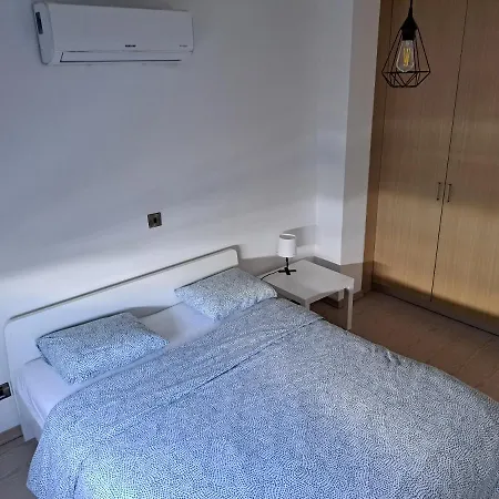 Lägenhet Modern Suite, Xl Balcony, Parking *