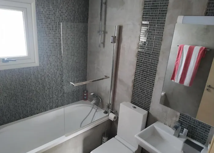 Modern Suite, Xl Balcony, Parking *